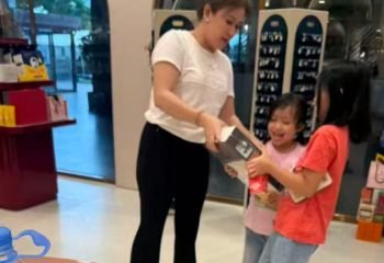 luxury-shopping-experience-lucky-winner-grand-prize-award